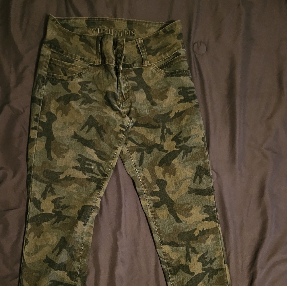 Camo jeans